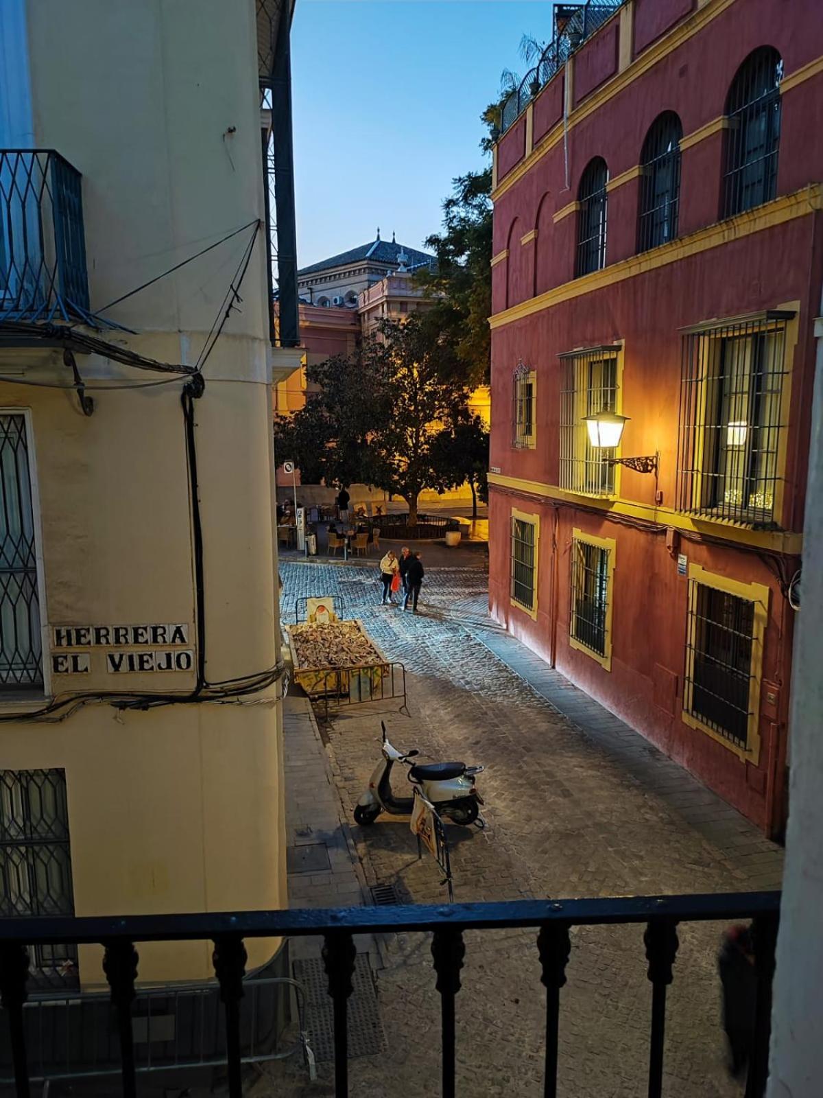 Independent Beautiful House Seville City Center With Private Parking מראה חיצוני תמונה